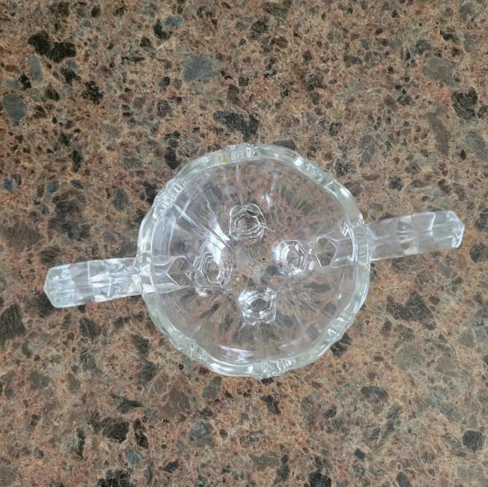 Vintage Indiana Glass sugar bowl Dish‎ 4 footed depression glass #B scalloped